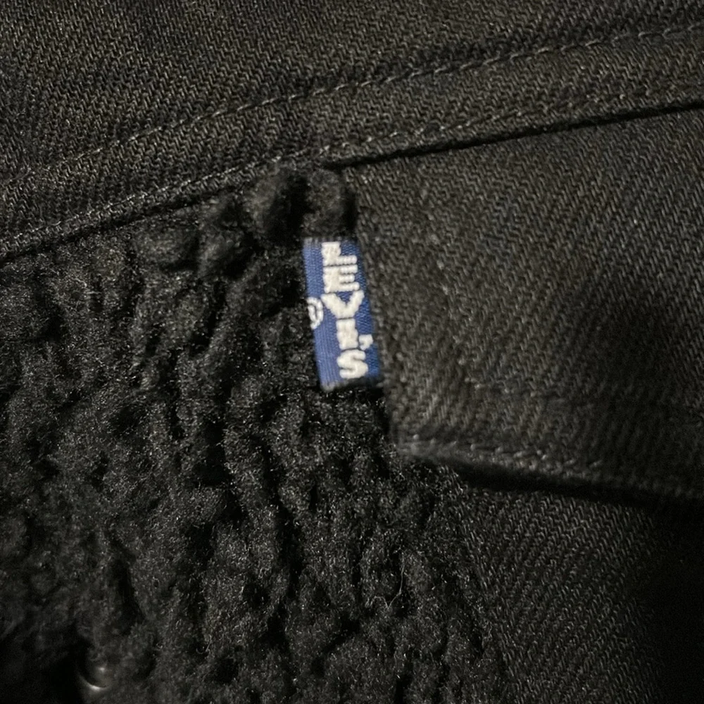 Levis Made and Crafted Black Oversized Sherpa Denim Trucker Jacket Pre-Owned L